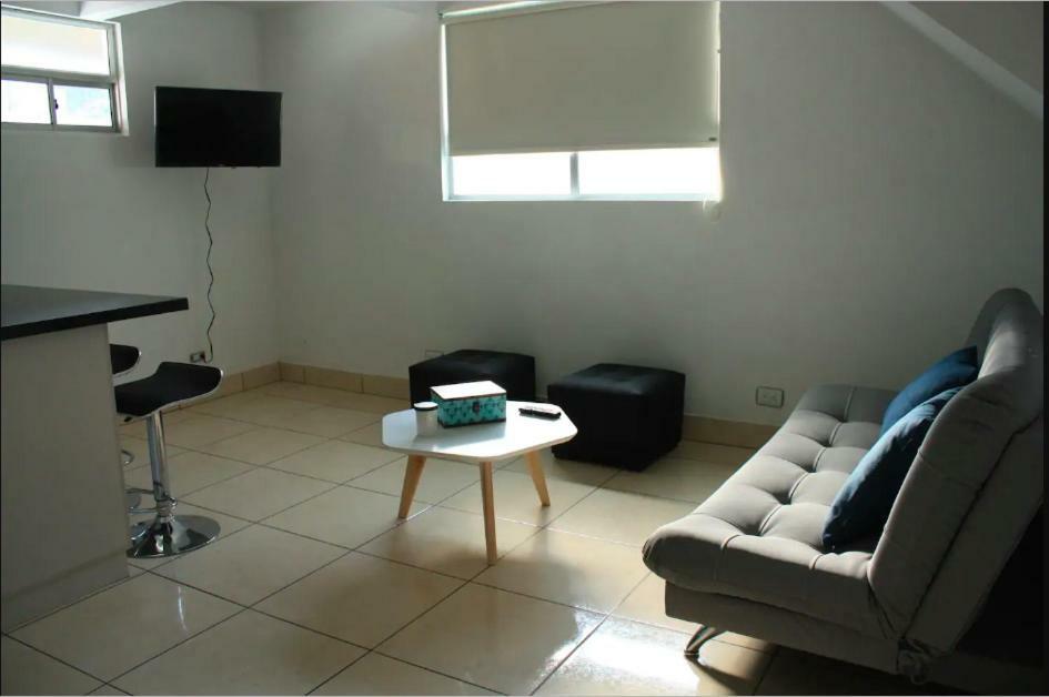 Apartamento Hermoso Y Moderno Apartamento En Medellín